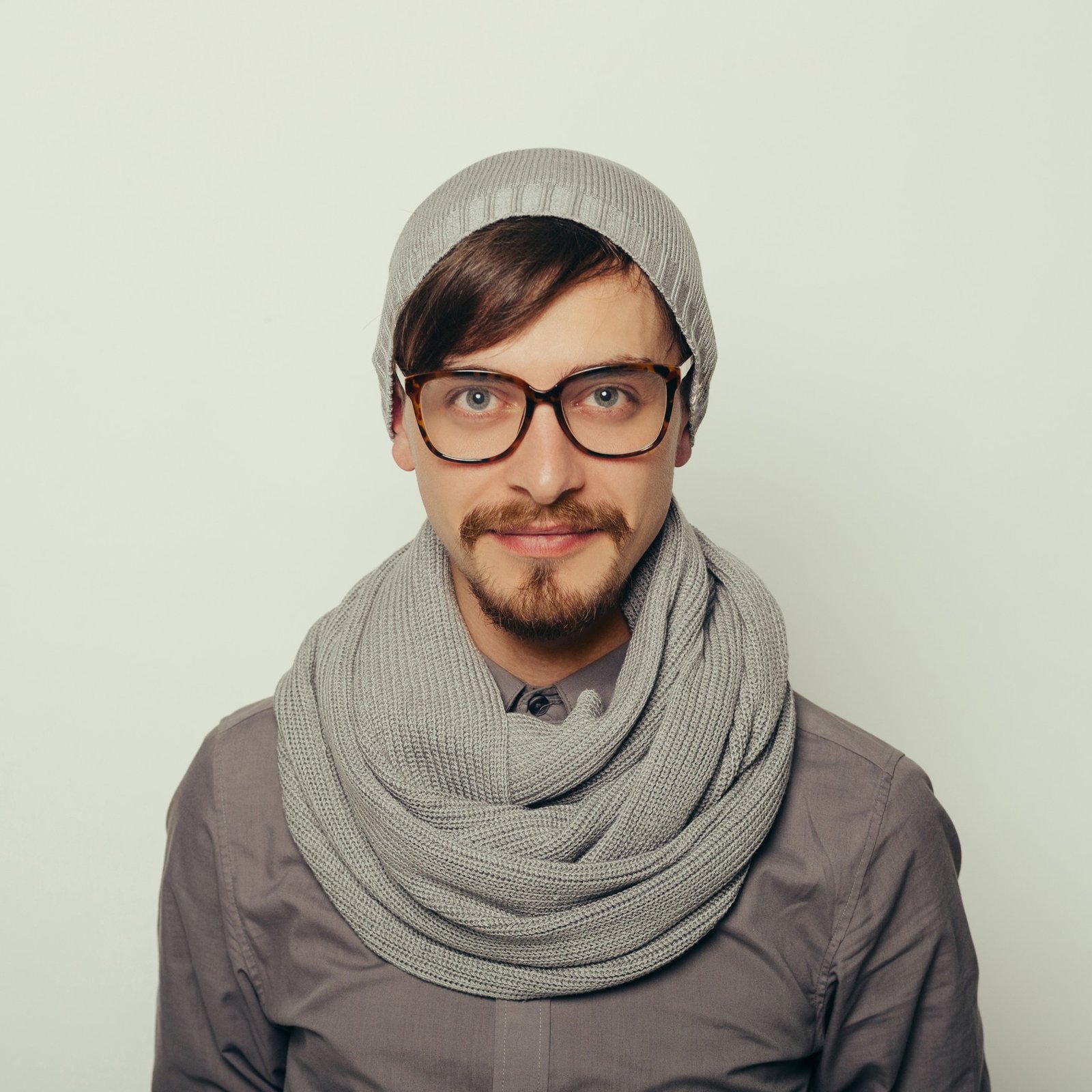 portrait of an interesting young man in winter clo puvk2zg.jpg